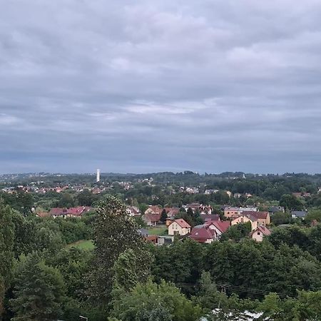 Uroczy, Jasny Apartament Oraz Bezplatny Parking! Cracóvia Exterior foto