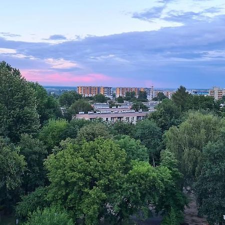 Uroczy, Jasny Apartament Oraz Bezplatny Parking! Cracóvia Exterior foto